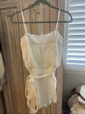 Olivaceous White Lace-Trimmed Cotton Camisole Romper